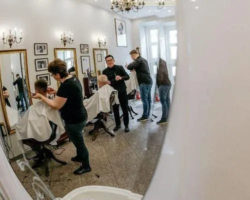 salon fryzjerski 8